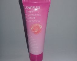 Glow Plus Moisturizing and Whitening Cream