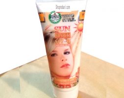 Hollywood Style Sunblock SPF 45 150ml