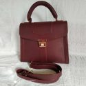 Stylish and Fashionable Leather Ladies Bag