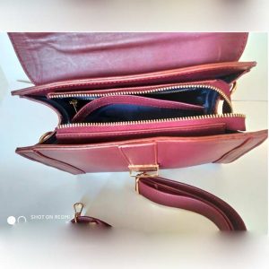 Stylish-and-Fashionable-Ladies-Leather-bag-buy-leather-bag