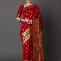 Exclusive Printed Silk Saree With Blouse Piece