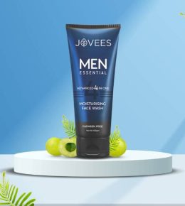 Jovees Herbal Men's Essential Advanced 4 in 1 Moisturizing Face Wash with Vit C and Vit E