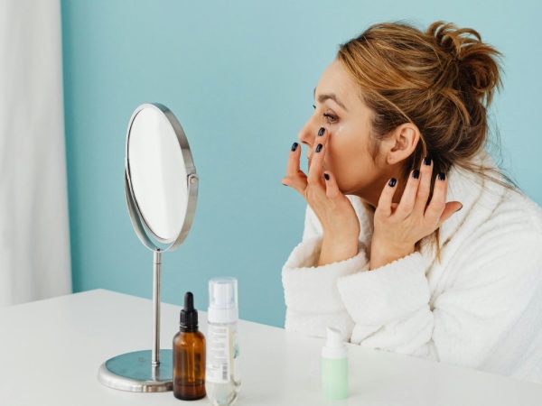 Face serum how to protec your skin from winter-shopnobari